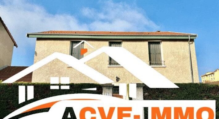 Location maison 4 pièces 156 m²