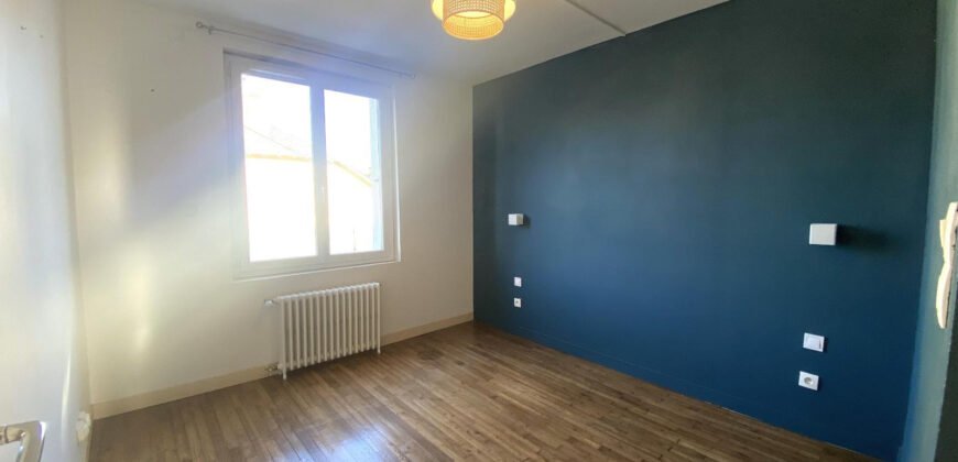 Location maison 4 pièces 115 m²